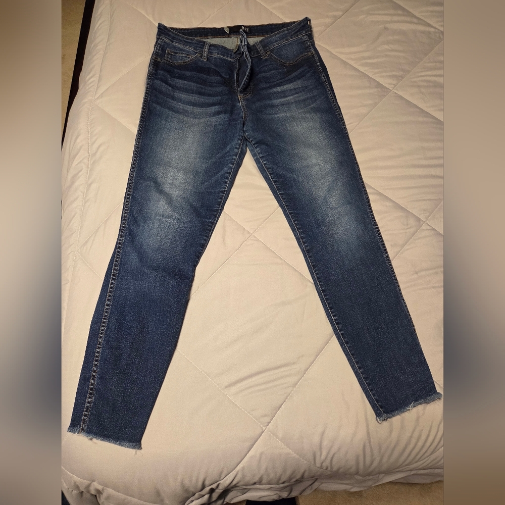 Kut from the Kloth High Rise Fab Ab Ankle Skinny Raw Hem Jeans